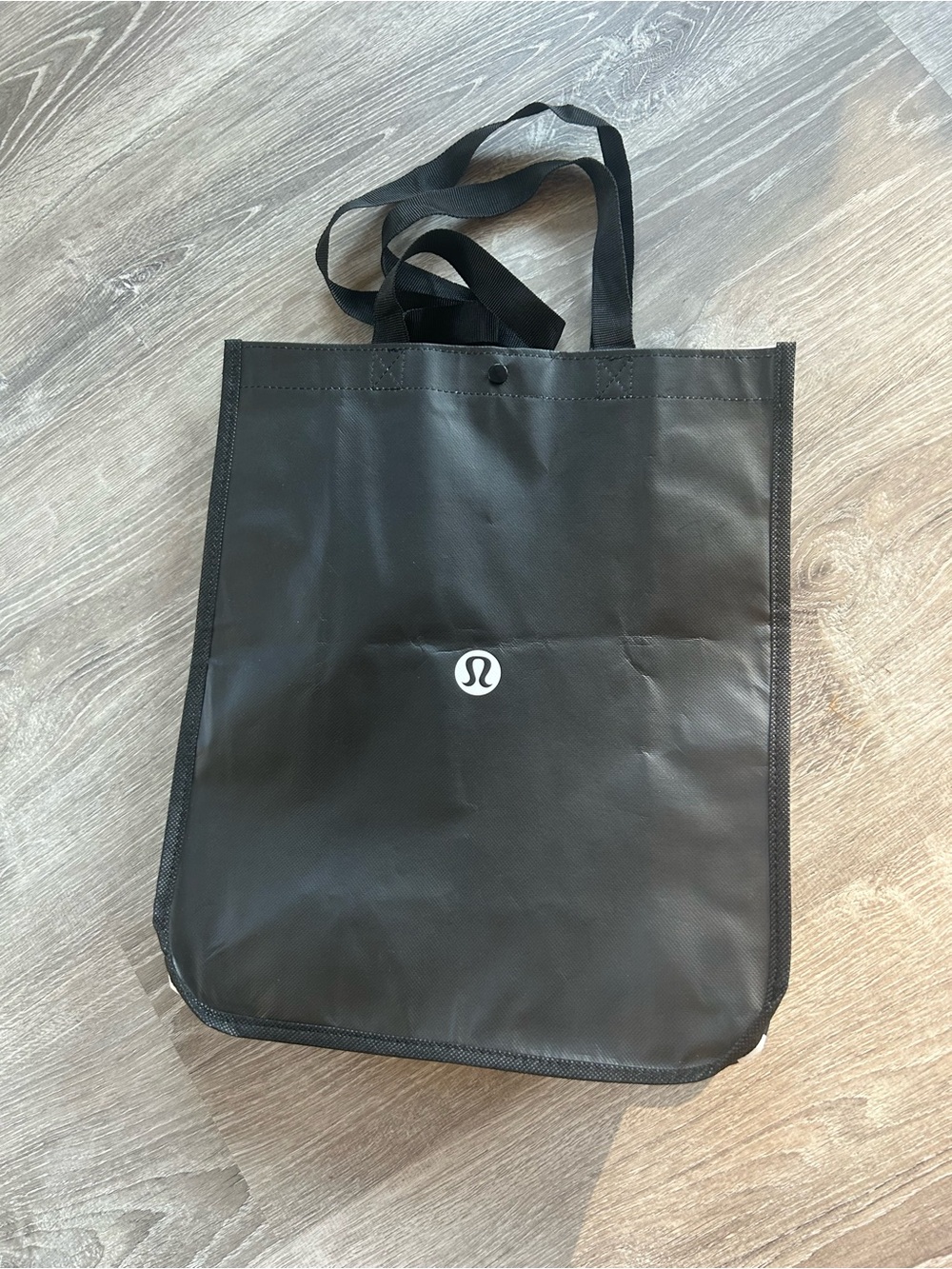 lululemon athletica Black Everyday Duffel Tote 16.5”